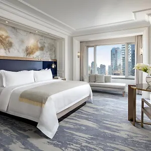 ***** Hotel The St. Regis Canada
